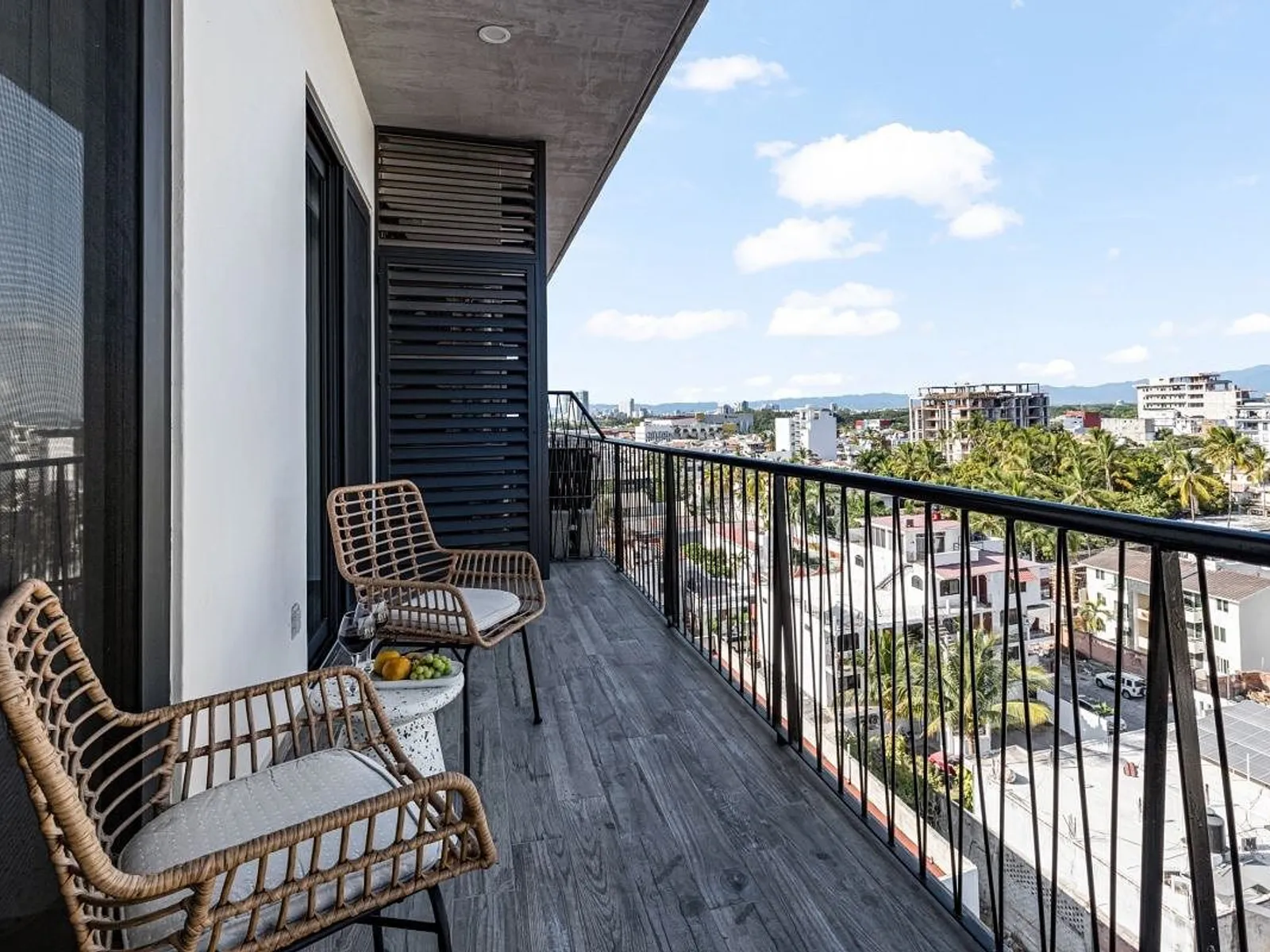 Sunlit Apartment in Versalles, JAL 3