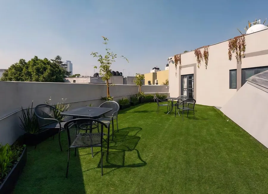 Bright Apartment with Terrace in San Rafael, CDMX 4