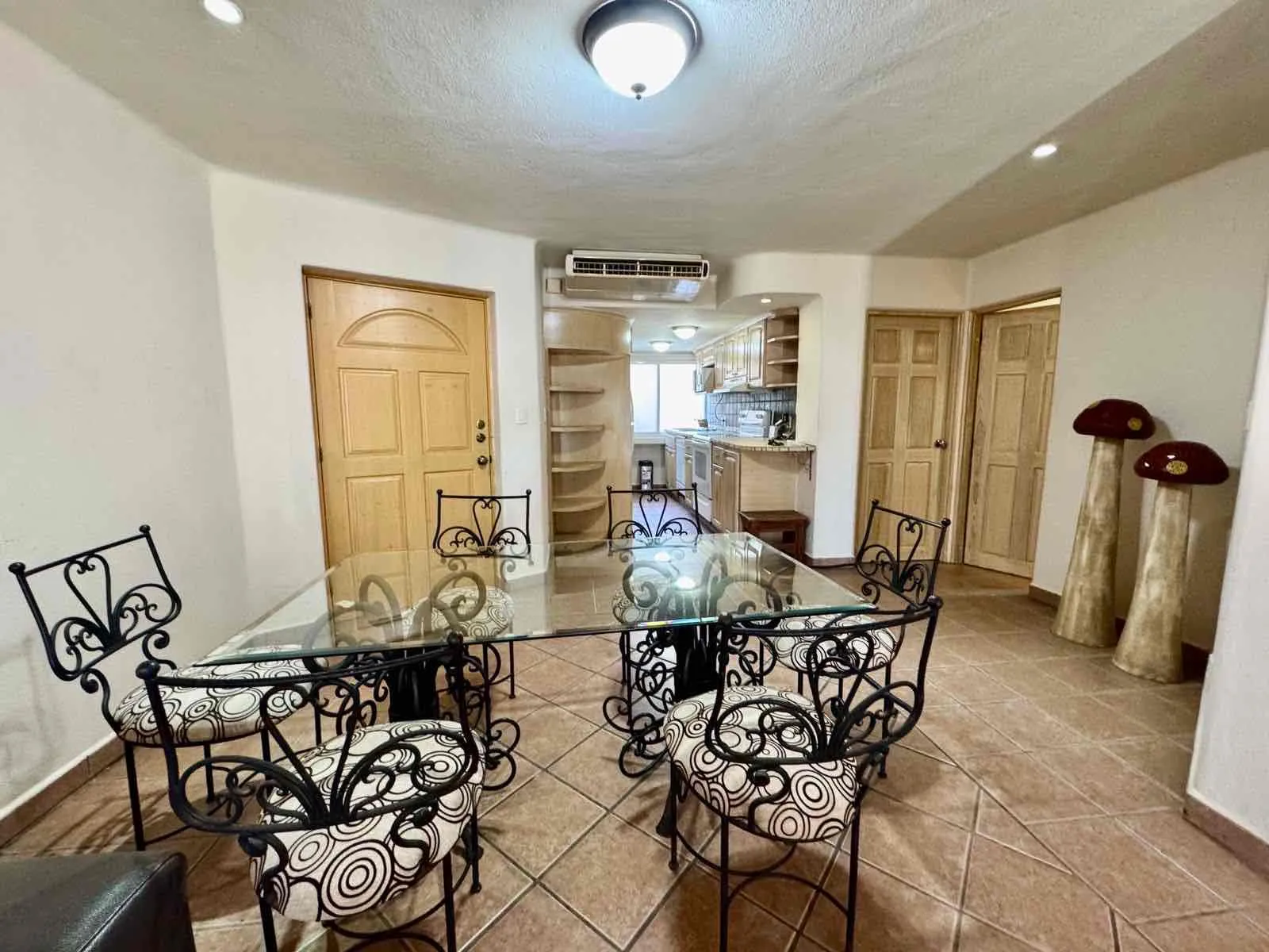 Luxury Apartment near the Tourist Corridor, BCS 5